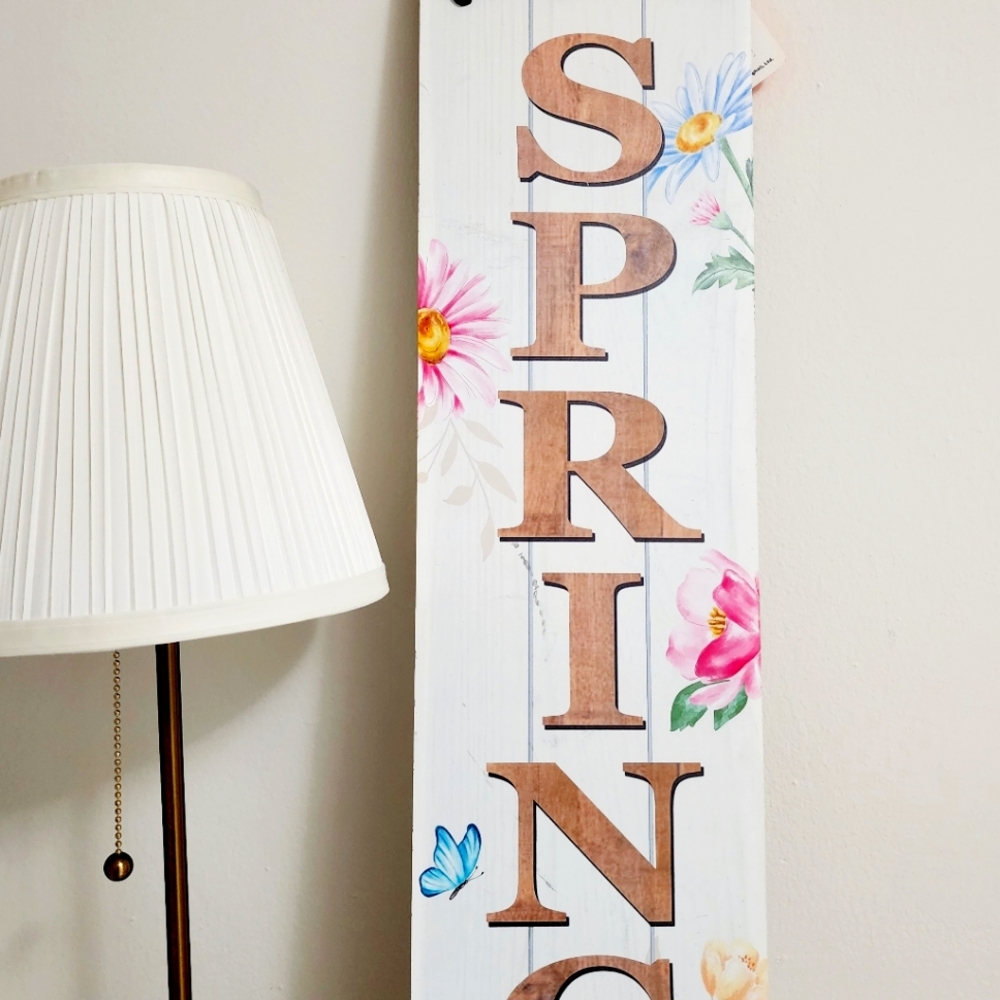Spring home wall decor board